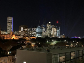 Inner City Harbour Views With Parking
